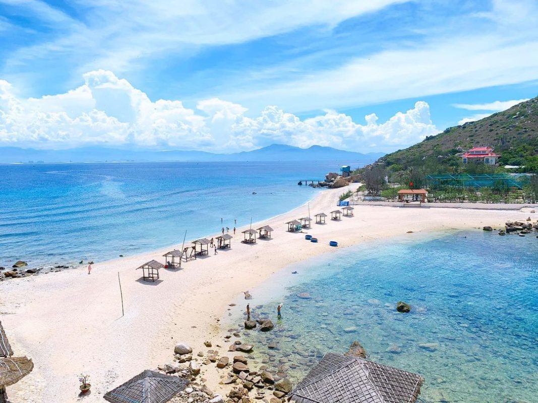 Đảo Yến – nơi có nước ngọt và nước mặn đẹp nhất Nha Trang
